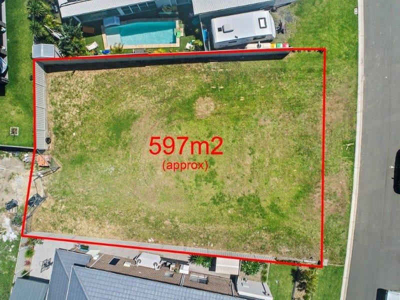 8 Sloop Avenue - photo 4